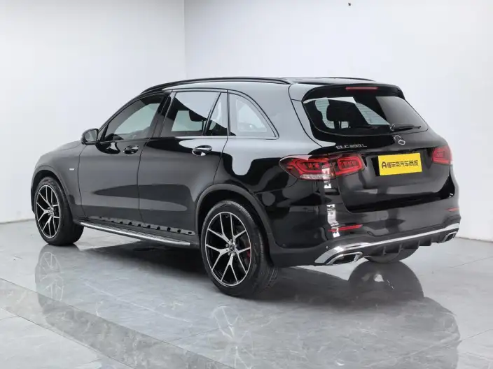 Mercedes-Benz GLC 2022 Model Facelift GLC 300 L 4MATIC Dynamic Model Collector Edition – фото 5