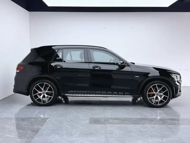 Mercedes-Benz GLC 2022 Model Facelift GLC 300 L 4MATIC Dynamic Model Collector Edition – фото 8