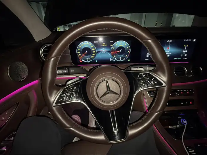 Mercedes-Benz E-Class 2023 Model E 300 L Luxury Model sedan – фото 7