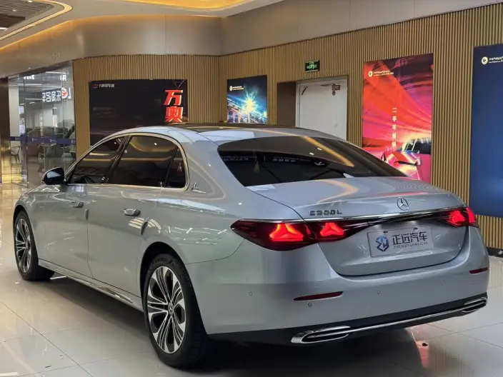 Mercedes-Benz E-Class 2025 Model E 300 L Luxury Model sedan – фото 5