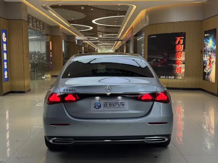 Mercedes-Benz E-Class 2025 Model E 300 L Luxury Model sedan – фото 6