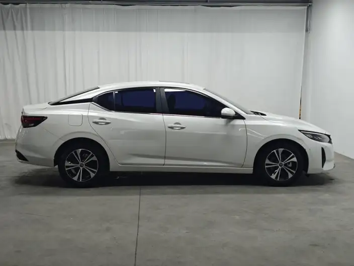 Nissan Sylphy 2023 Model 1.6L CVT Yuexiang Edition – фото 8