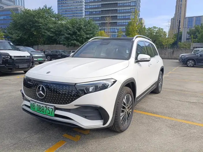 Mercedes-Benz EQB 2025 Model EQB 260 – фото 1