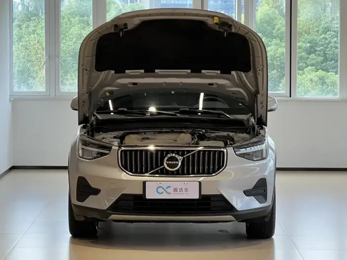 Volvo XC40 2024 Model B3 Smart Range Deluxe Edition – фото 6