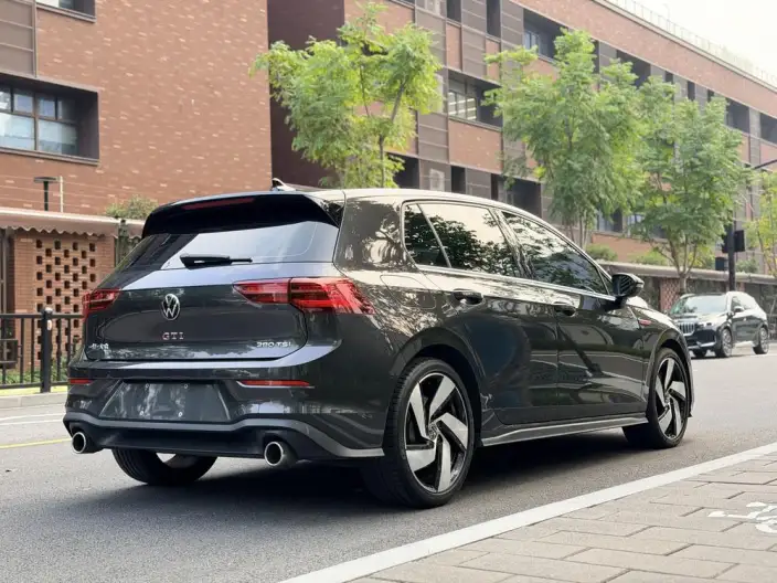Volkswagen Golf GTI 2021 Model 380TSI DSG GTI – фото 5