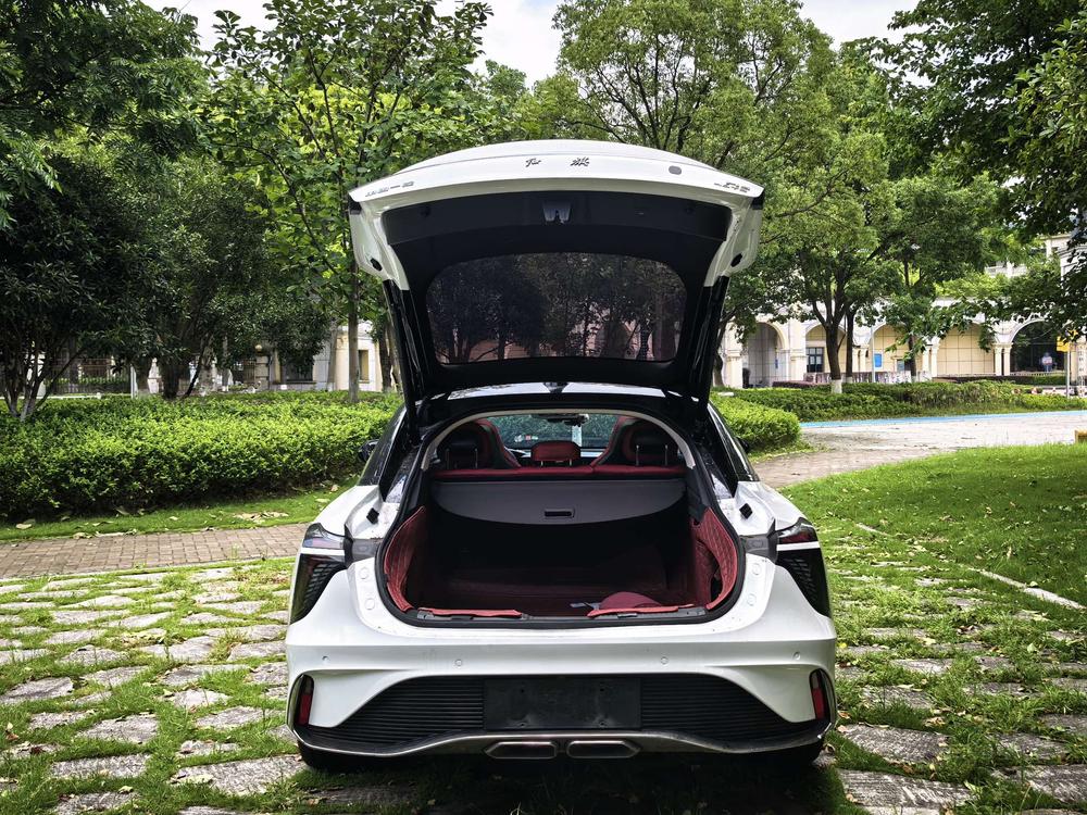 HONGQI H6 2024 2.0T Beautiful Edition – фото 5