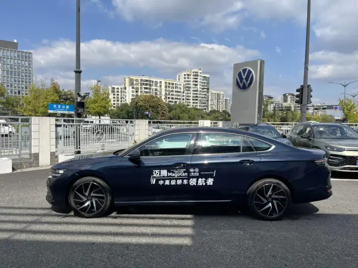Volkswagen Magotan 2024 Model 380TSI Premium Edition – фото 3