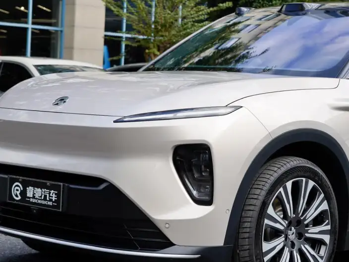 NIO ES8 2024 Model 75kWh – фото 8