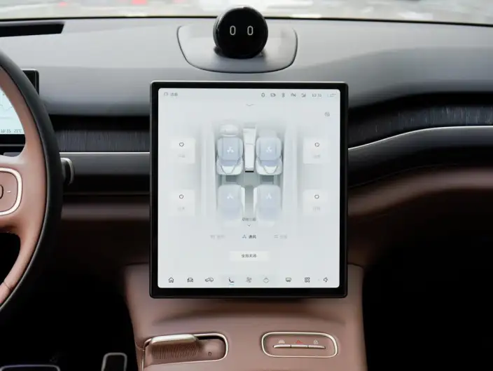 NIO ES8 2024 Model 75kWh – фото 10