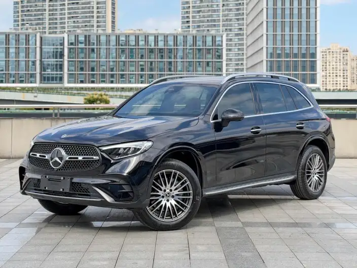 Mercedes-Benz GLC 2024 Model Facelift GLC 300 L 4MATIC Dynamic Model 5 seat – фото 1