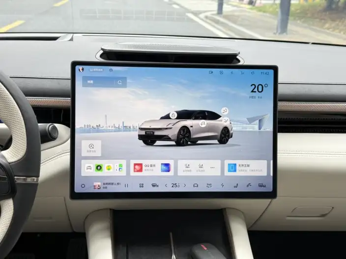 Lynk & Co 10 EM-P 2025 Model 120 4WD Ultra – фото 9