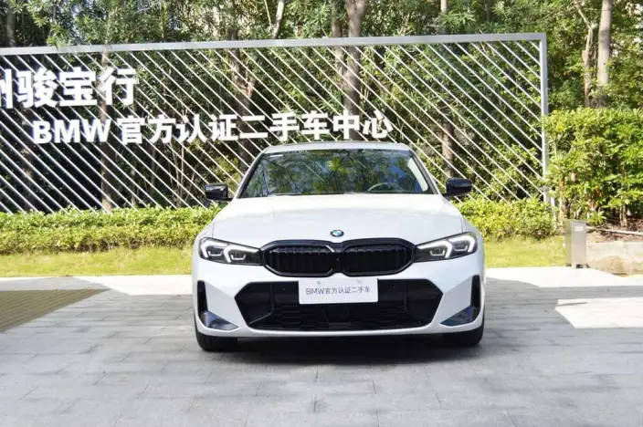 BMW 3 Series 2025 Model 330Li M Sports Night Set – фото 2