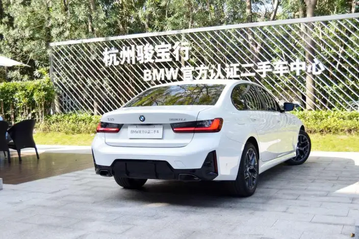 BMW 3 Series 2025 Model 330Li M Sports Night Set – фото 5