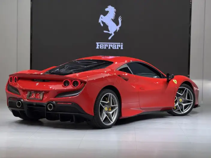 Ferrari F8 2019 Model Tributo 3.9T V8