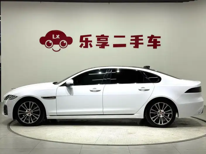 Jaguar XFL 2021 Model 2.0T P250 2WD Exclusive Deluxe Edition