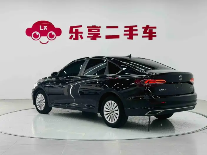 Volkswagen Lavida 2021 Model 1.5L Automatic Comfort Edition – фото 5