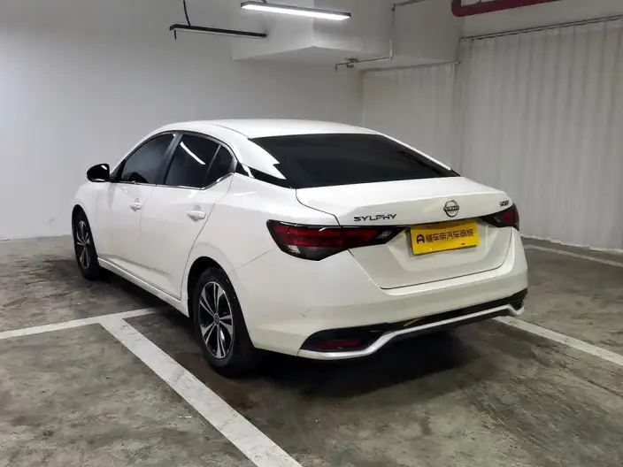 Nissan Sylphy 2023 Model 1.6L CVT Yuexiang Edition – фото 5
