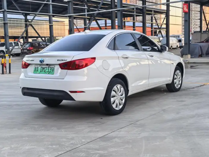 BAIC New Energy EU 2018 Model EU Kuaihuan Le Tour Edition – фото 6