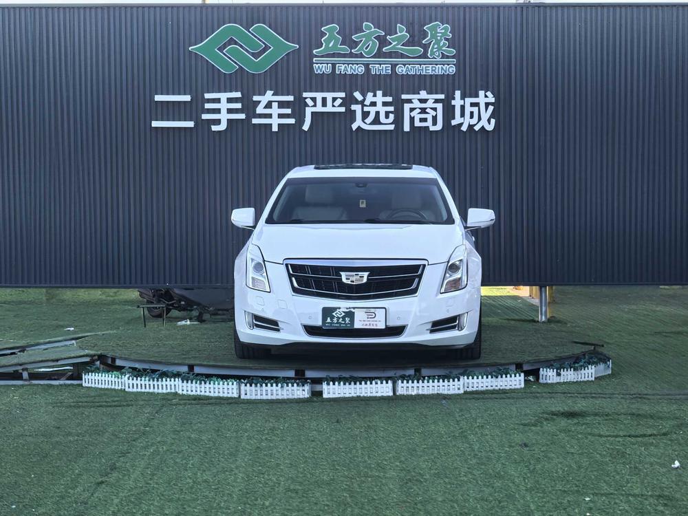 Cadillac XTS 2017 28T Elite – фото 2