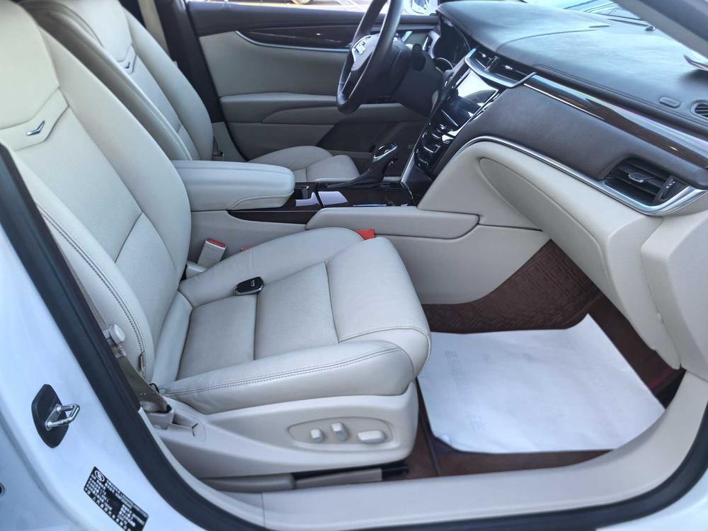 Cadillac XTS 2017 28T Elite – фото 19