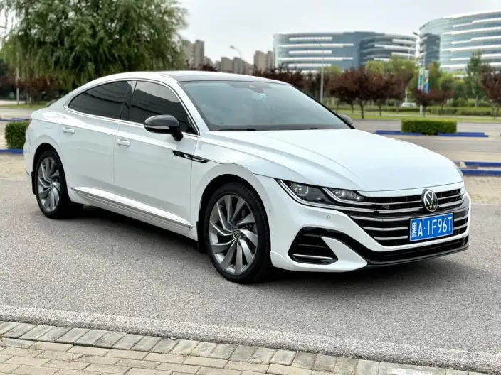Volkswagen CC 2023 Model 380TSI Eye-catching version