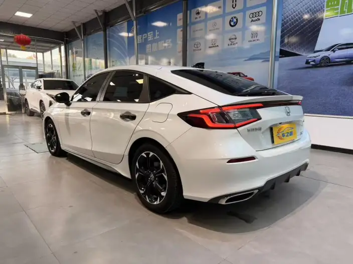 Honda Civic 2023 Model HATCHBACK 240TURBO CVT Extremely sharp version
