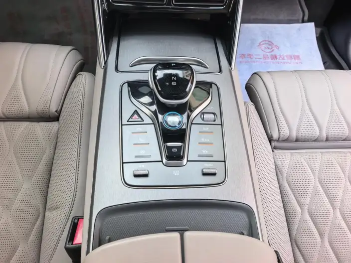 BYD Tang EV 2024 Model Honor Edition 600KM Exclusive Model – фото 7