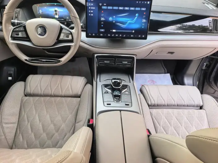 BYD Tang EV 2024 Model Honor Edition 600KM Exclusive Model – фото 10