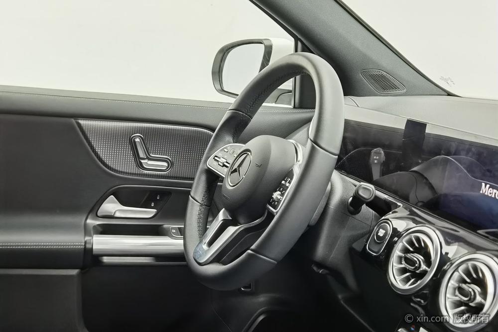 Mercedes-Benz EQA 2023 EQA 260 – фото 16