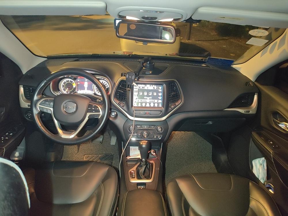 Jeep Cherokee 2016 модификация 2.0L Luxgen превосходить Edition – фото 5