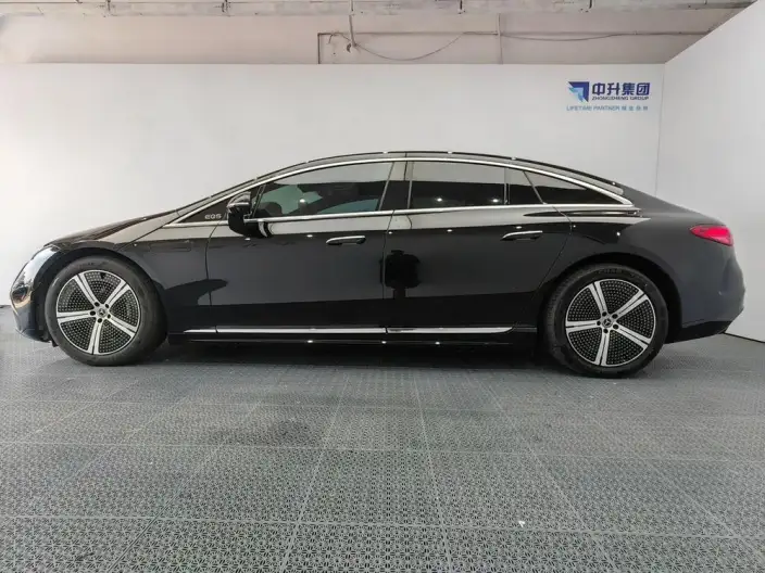 Mercedes-Benz EQS 2023 Model EQS 450+ Deluxe Edition – фото 4