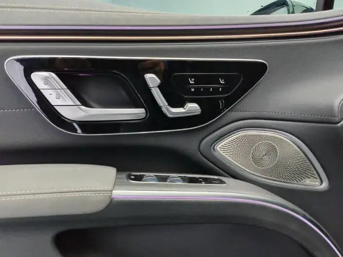 Mercedes-Benz EQS 2023 Model EQS 450+ Deluxe Edition – фото 10