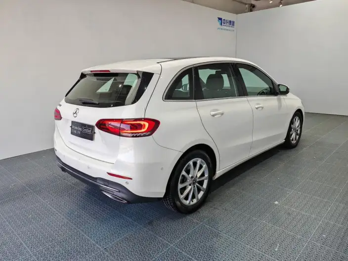 Mercedes-Benz B-Class 2022 Model Facelift B 200 Fashion Model – фото 7