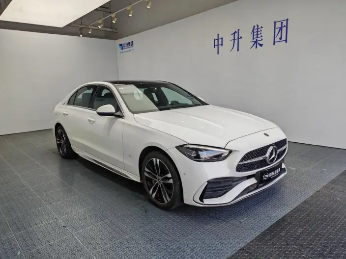 Mercedes-Benz C-Class PHEV 2024 Model Facelift C 350 eL – фото 3