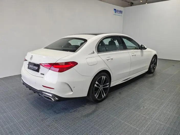Mercedes-Benz C-Class PHEV 2024 Model Facelift C 350 eL – фото 7