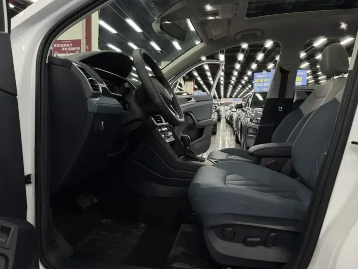 Volkswagen Tharu 2024 Model 300TSI 2WD Moon Edition – фото 9