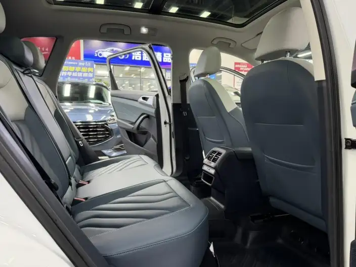 Volkswagen Tharu 2024 Model 300TSI 2WD Moon Edition – фото 10