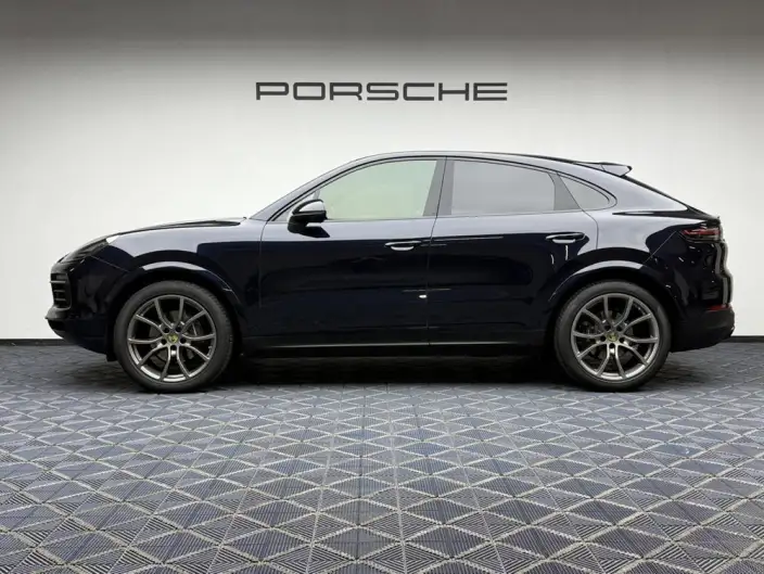 Cayenne Coupé 2023 Model Cayenne Coupé 3.0T Platinum edition