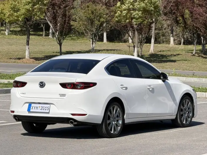 Mazda3 Axela 2021 Model 2.0L Automatic Zhi Shine Edition – фото 7