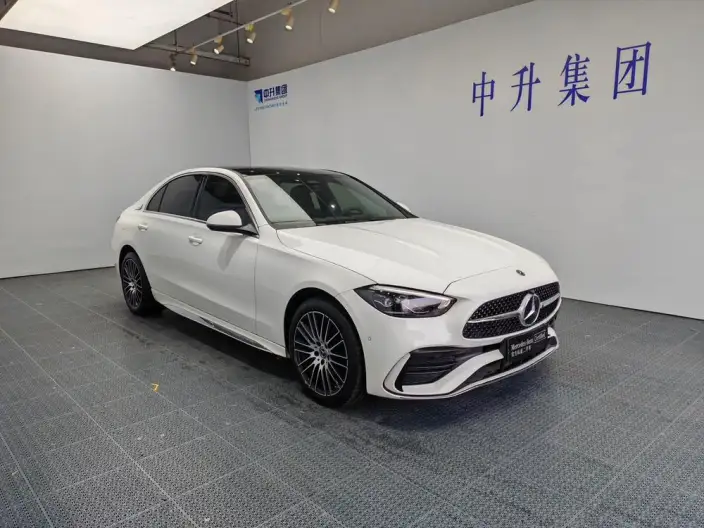 Mercedes-Benz C-Class 2024 Model C 260 L Sports Edition – фото 3