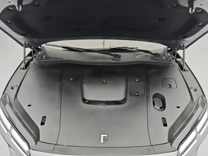 NIO EC6 2025 Model 75kWh – фото 10