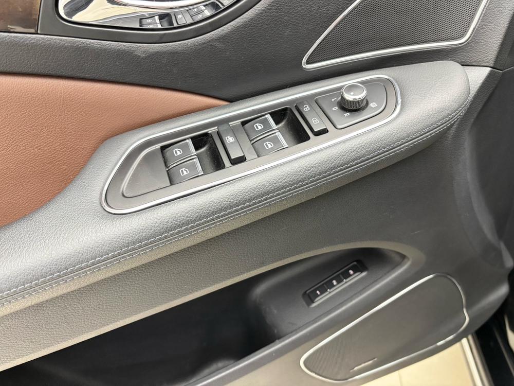 Hongqi H7 2017 модификация 2.0T Prestige – фото 17