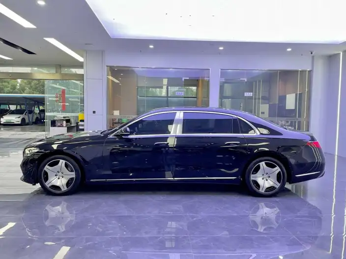 Mercedes-Maybach S-Class 2024 Model S 480 4MATIC – фото 4