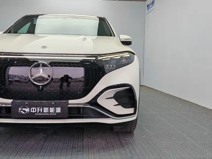 Mercedes-Benz EQS SUV 2023 Model EQS 450 4MATIC Pioneer Edition – фото 8