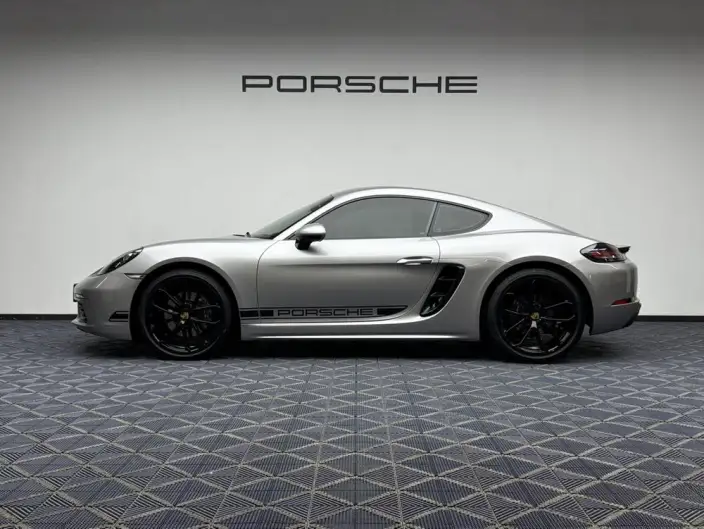 Porsche 718 2023 Model Cayman Style Edition 2.0T