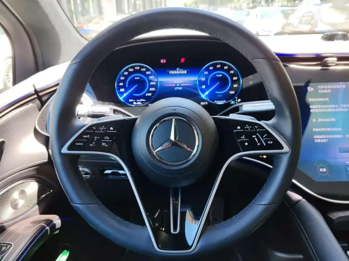 Mercedes-Benz EQS SUV 2025 Model EQS 500 4MATIC – фото 10