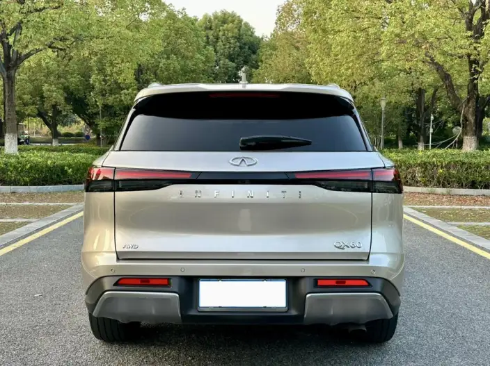 Infiniti QX60 2022 Model 2.0T 4WD Deluxe Edition
