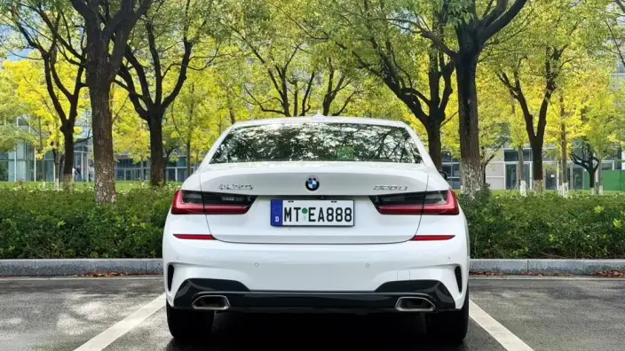 BMW 3 Series 2022 Model Facelift 320Li M Sports Set – фото 5