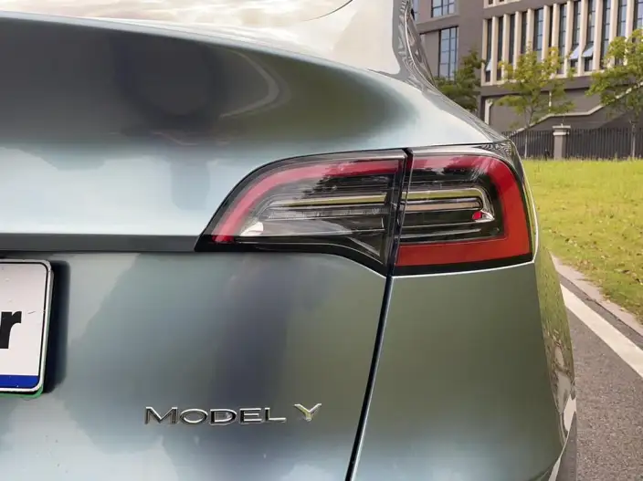 Model Y 2022 Model Rear-wheel drive version – фото 9