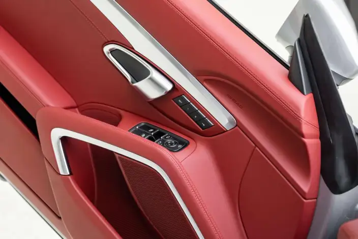 Porsche 718 2022 Model Boxster 2.0T – фото 9